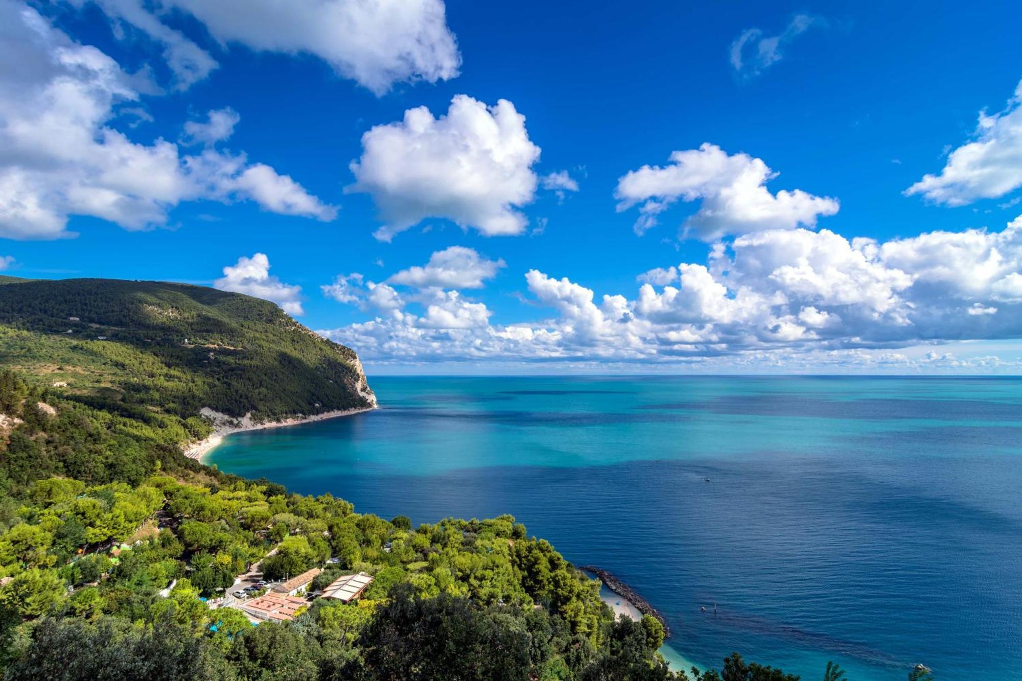 Camping Village Internazionale Sirolo Kültér fotó