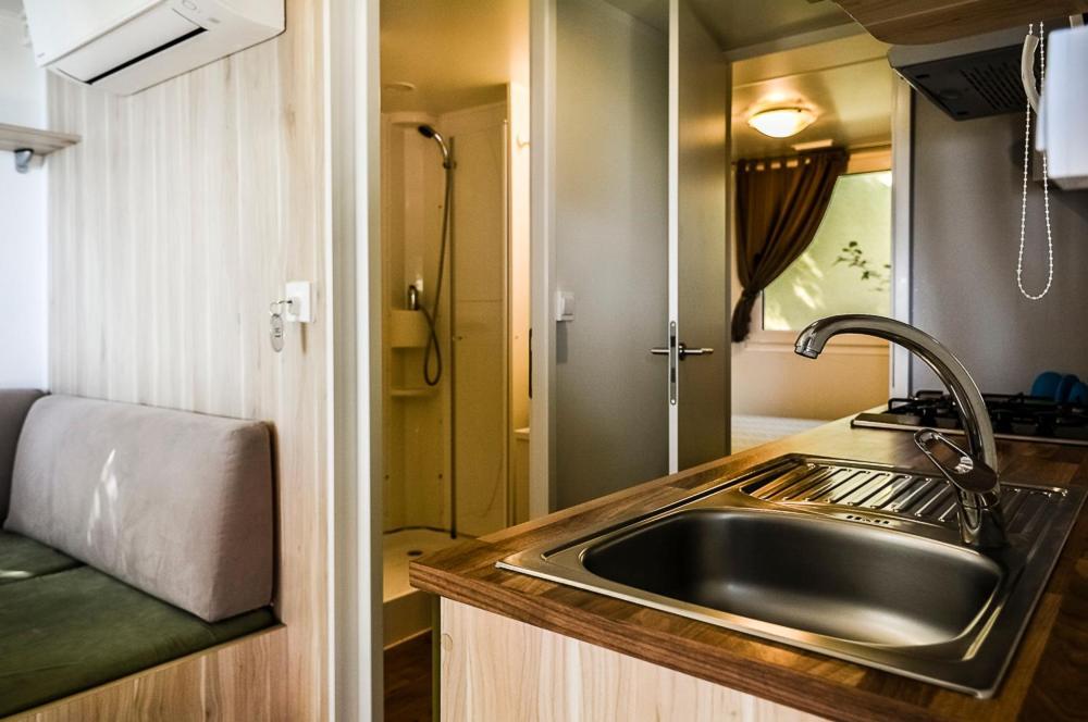 Camping Village Internazionale Sirolo Szoba fotó